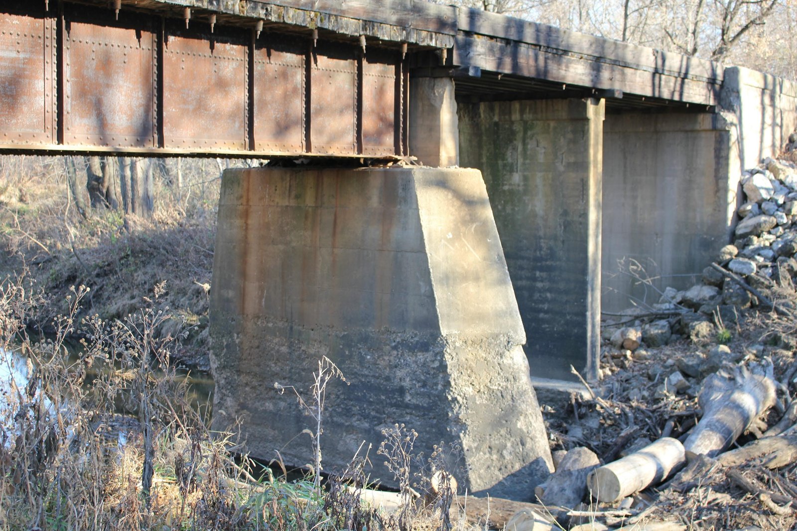 East main pier (pier #2)